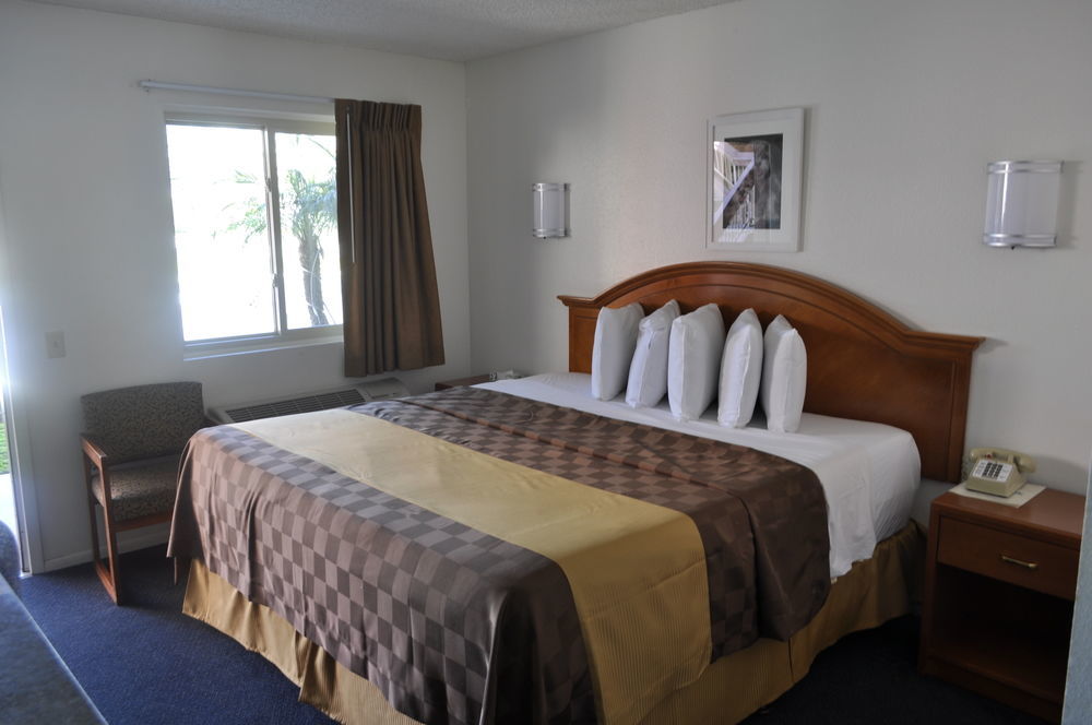 Motel 6-Ventura, Ca - Downtown Eksteriør bilde