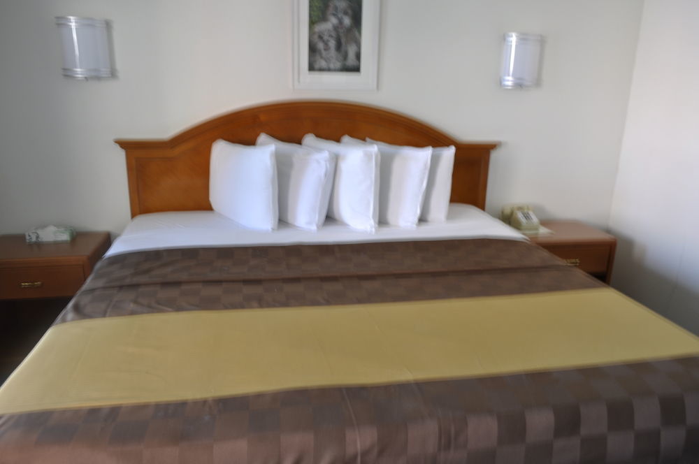 Motel 6-Ventura, Ca - Downtown Eksteriør bilde