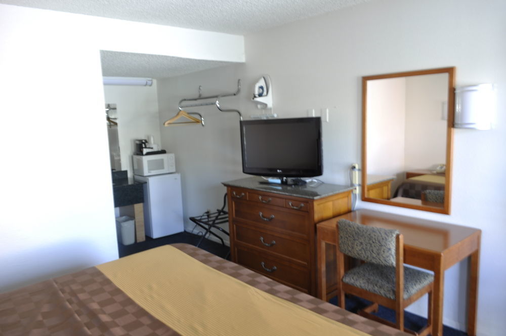 Motel 6-Ventura, Ca - Downtown Eksteriør bilde