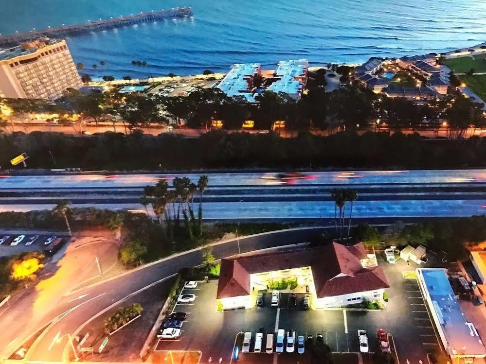 Motel 6-Ventura, Ca - Downtown Eksteriør bilde